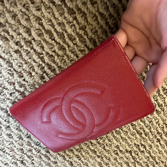 CHANEL Caviar Skin Long Bifold Wallet CC Logo With Box & Authenticity Card - Picture 13 of 16